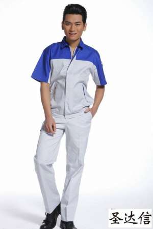 訂做工作服為什么要選擇正規廠家?訂做時需要注意哪些?